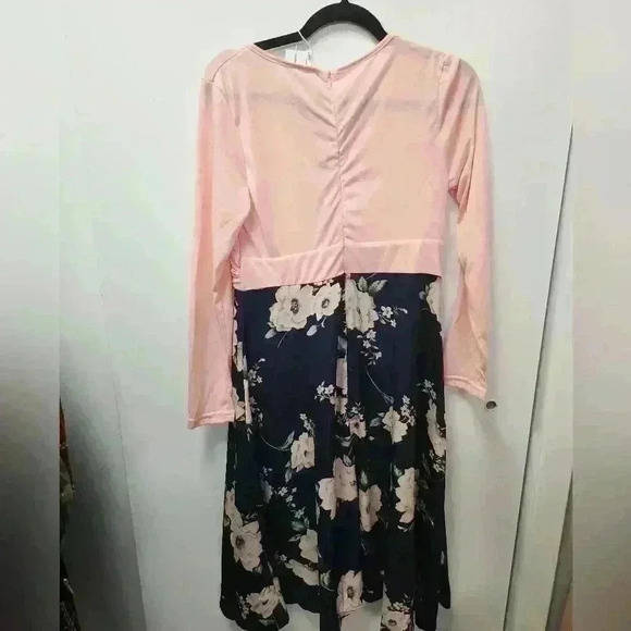 PRINTED FLORAL  LONG SLEEVE FLARE DRESS SIZE 10 - Picture 3 of 6